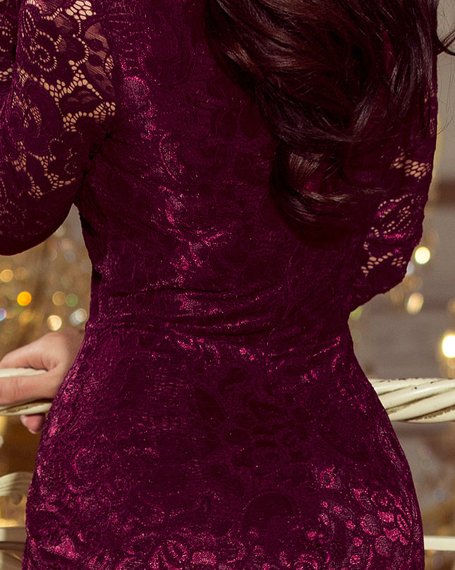 15988-5-170-10 Spitzenkleid mit langen Ärmeln und Ausschnitt - dunkle Pflaume-5