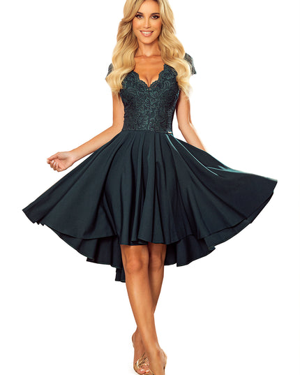 17468-7-300-5 PATRICIA - Kleid mit längerem Rücken mit Spitzenausschnitt - grüne Farbe-7