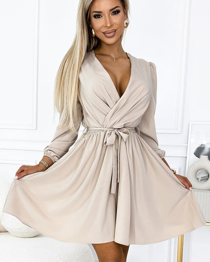 18850-1-339-4 BINDY Feminines Kleid mit Ausschnitt und Gürtel - Beige-1