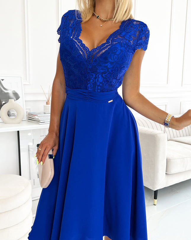 16744-3-381-3 LINDA - Chiffonkleid mit Spitzenausschnitt - blau-3