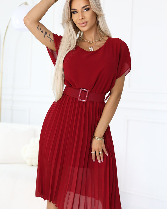 20283-4-MIA Plissiertes Chiffon-Midikleid mit breitem Gürtel – Burgunderrot-4
