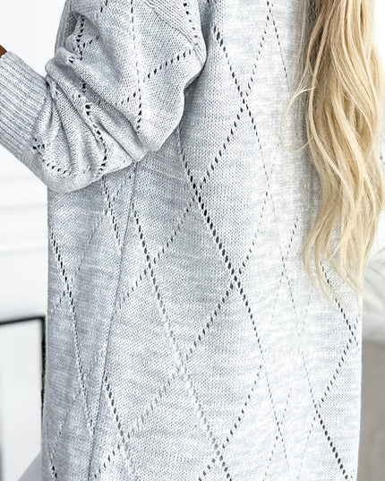 18348-5-486-1 Strickjacke - Pullover-Cape mit längerem Rücken aus durchbrochenen Rauten - Grau-5