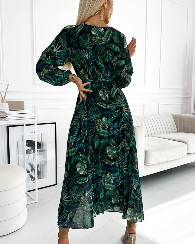 18604-3-511-1 Langes Kleid aus plissiertem Chiffon mit Ausschnitt, langen Ärmeln und Gürtel – grüne Blätter-3