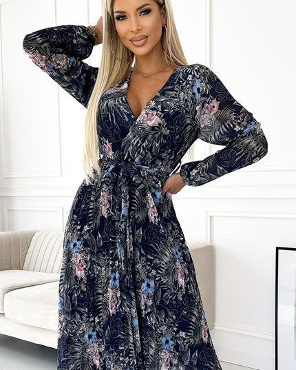 18606-4-511-3 Langes Kleid aus plissiertem Chiffon mit Ausschnitt, langen Ärmeln und Gürtel - dunkelblaues Muster-4