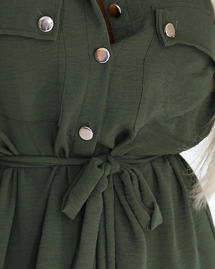 20356-5-Midi-Hemdkleid mit goldenen Knöpfen und Krawatte - KHAKI-5